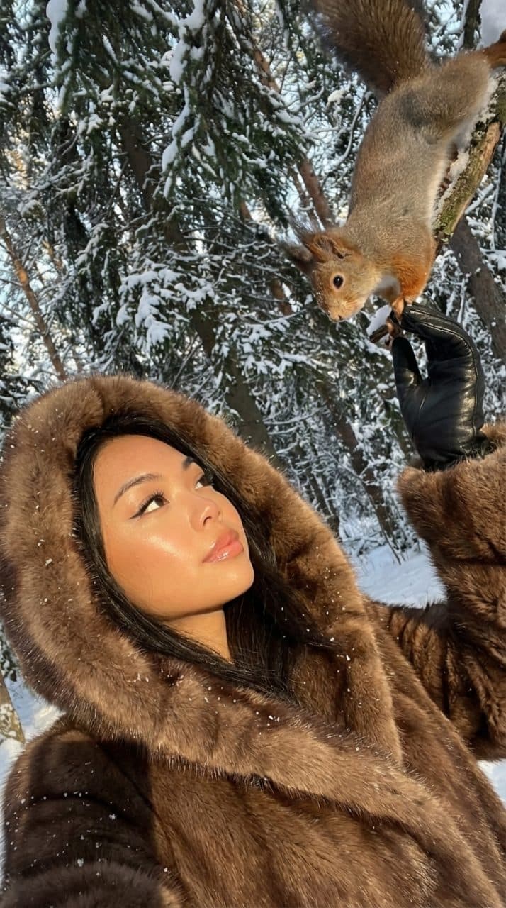 Winter Squirrel Glam