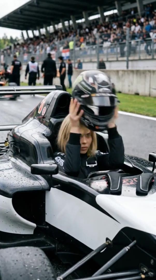 Race Car Driver preview 2